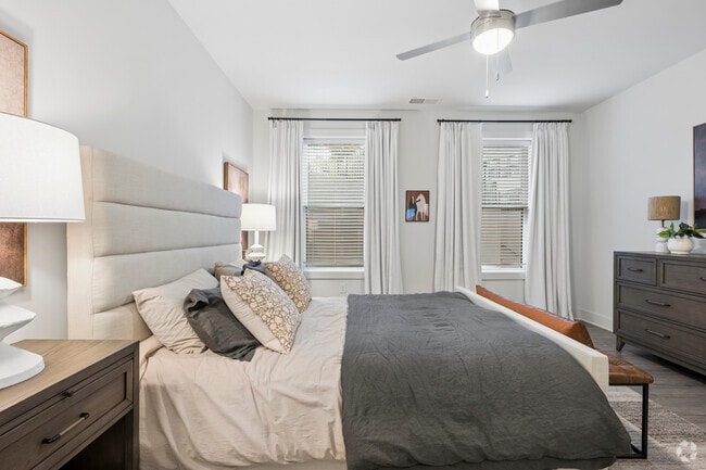 2BR, 2BA - 1,233SF - Primary Bedroom