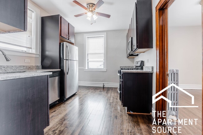 Photo - 3825 N Drake Ave Unidad 1