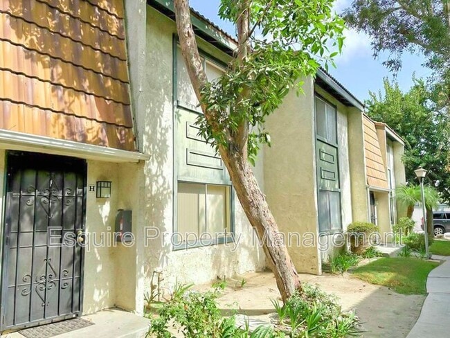 Photo - 122 E Ventura St Unidad #H