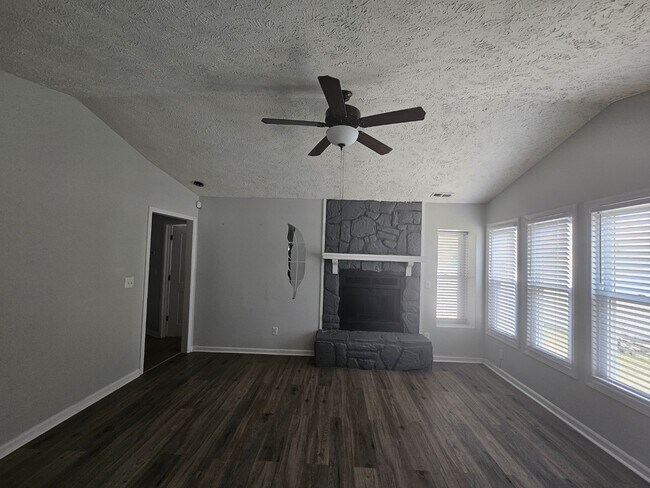 509 Auburndale Ln