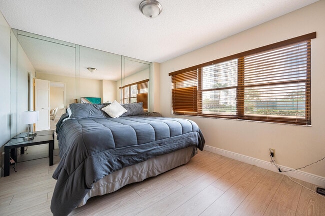 Photo - 5100 N Ocean Blvd Unit 316