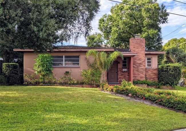 Building Photo - 1310 W Woodlawn Ave