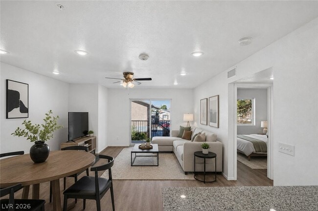 Photo - 2301 Seco Adobe Cir Unit 204