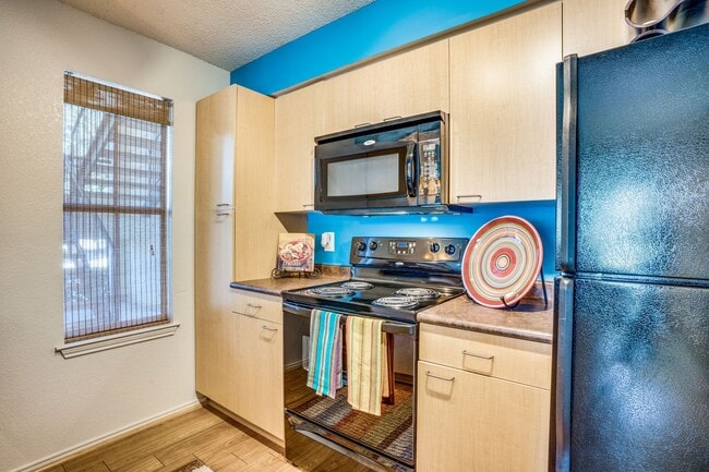 Photo - Cottages at Tulane