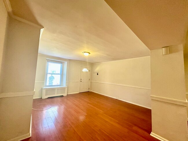 Photo - 109 Carson St