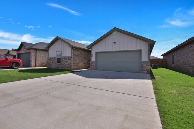 Photo - 6921 17th St