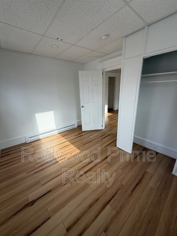 Photo - 2901 Maple Ave