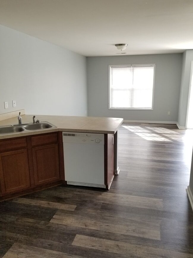 Photo - Cute Apartment for Rent in Benson, NC!