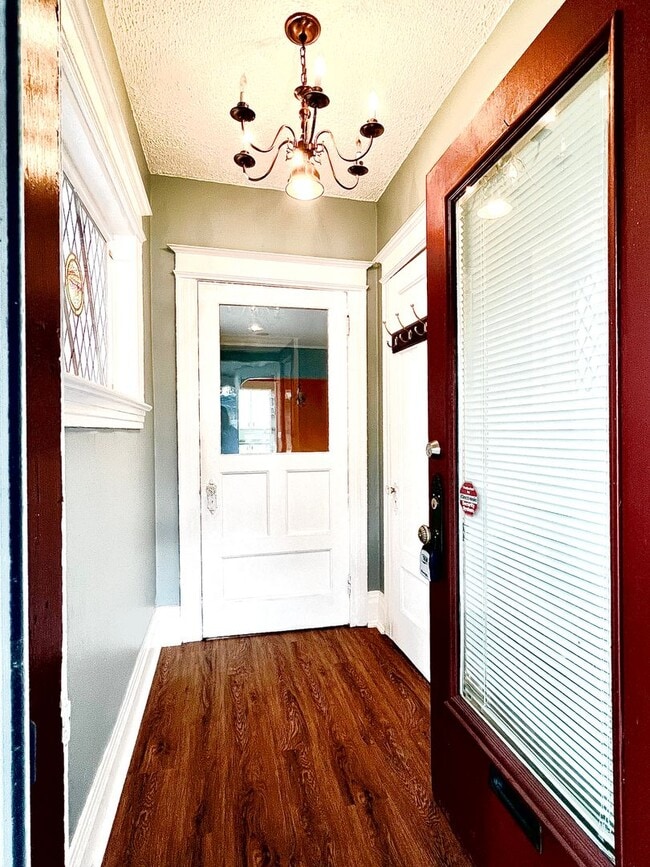 Photo - 1107-1109 Monroe Ave Duplex Unit 1109 Monroe Ave, Lower