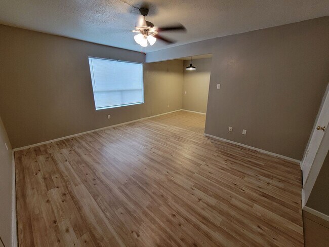 Photo - 4200 A Boyett Unidad 1