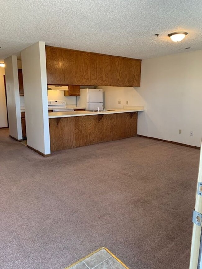 Photo - College Place Apartments!