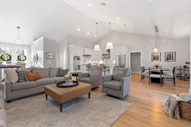 Photo - 57 Old Brook Rd