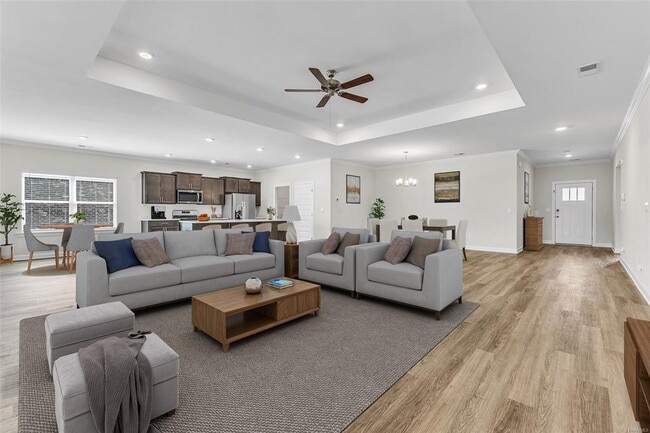 Photo - 1029 Birch Ln
