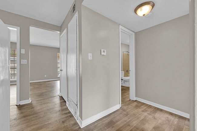 Photo - Westbury 1 bedroom 1 bath (downstairs)