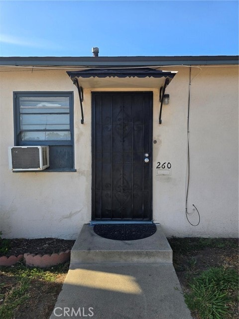 Photo - 260 W 18th St