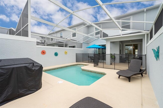 8947 Cabot Cliffs Dr