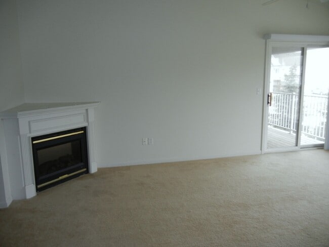 Photo - 16803 Dover Dr