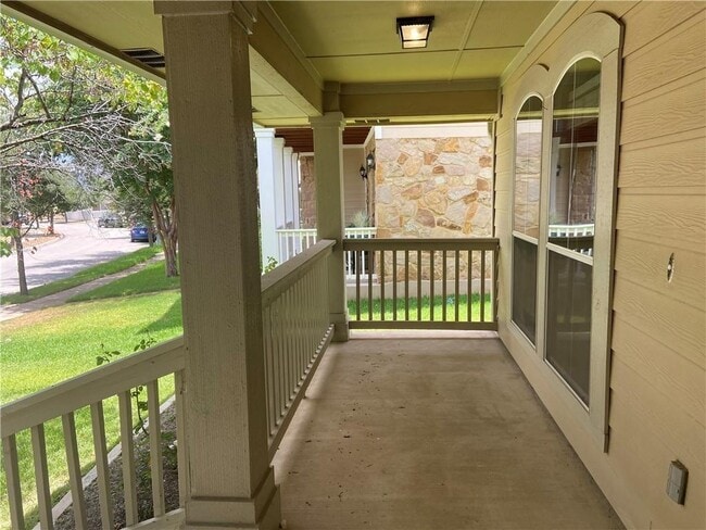 Photo - 1513 Big Bend Dr