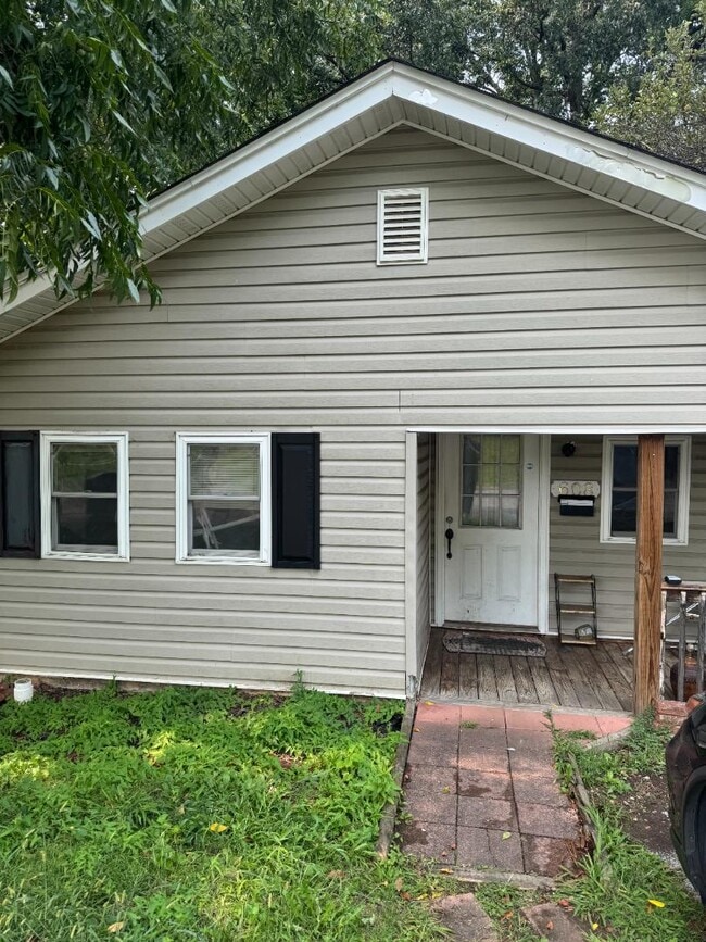 Photo - 608 Wilson Ave