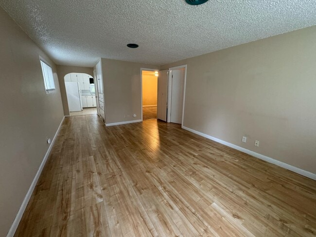 Photo - 1120 Custer Ave