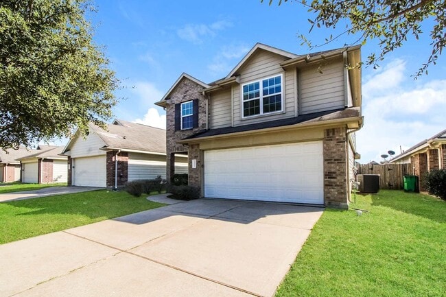 Photo - 18819 Dennington Dr