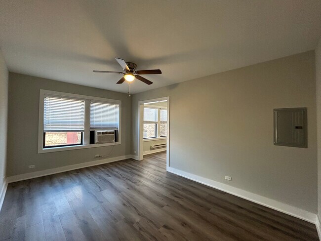 Photo - 725 Saint Johns Ave