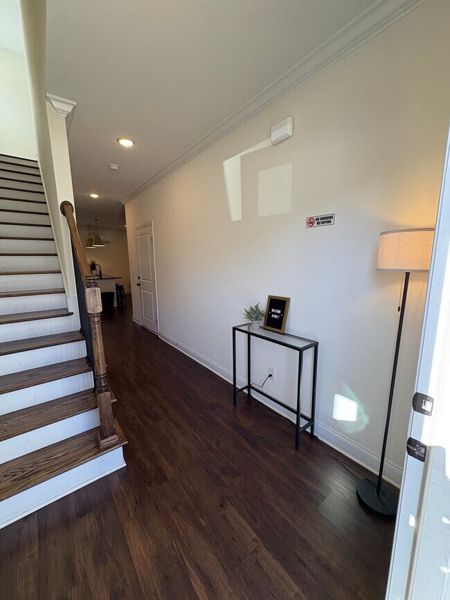 Photo - 5535 Stream Ln