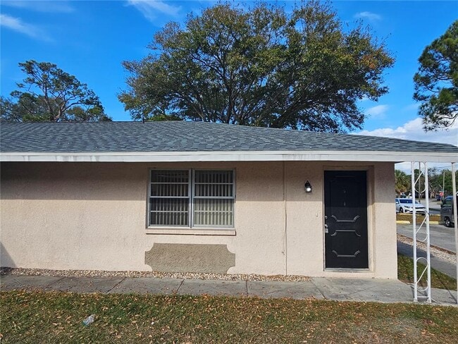 Photo - 201 Northwest Jefferson Cir N Unit 9