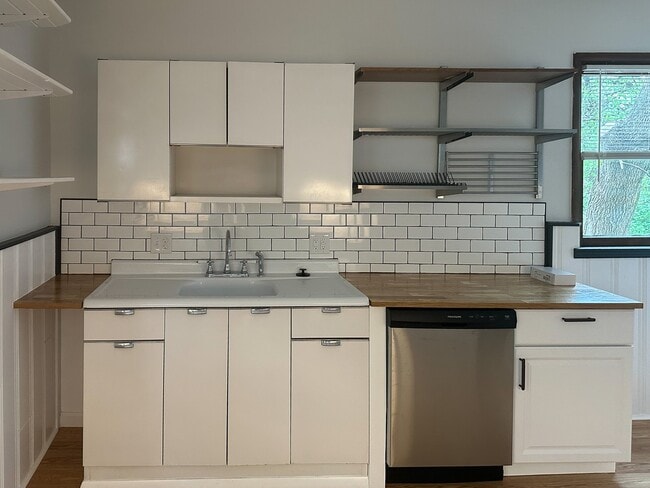 Photo - 4143 Chambers St Unit 2