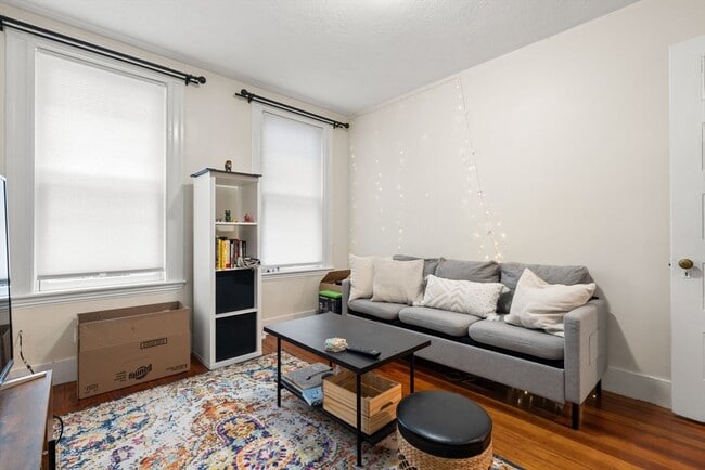 Photo - 12 Perry St Unit 1
