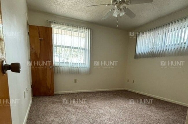 Photo - 462 Ash St
