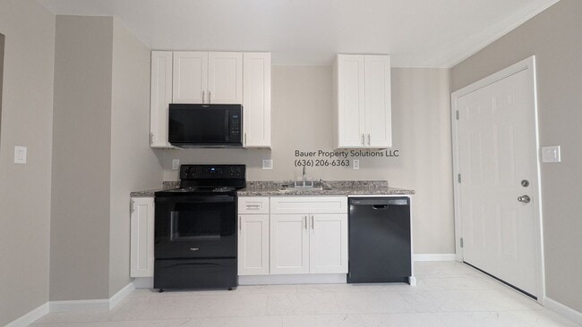 Building Photo - 510 Cherry St