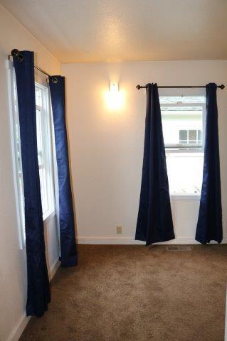 Photo - Near Sequoia Zoo and Park, Cozy 2/1 with l...