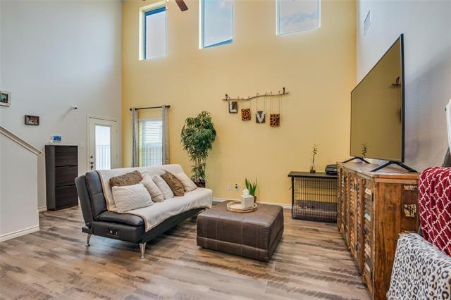 Photo - 2152 Miramar Dr