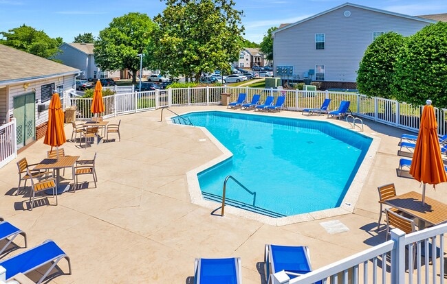 Photo - Willow Creek Apartments