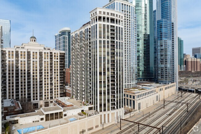 233 E 13th St - Mueseum Park Tower III