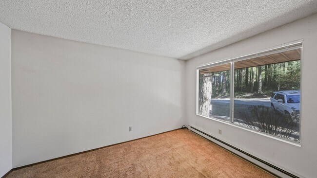 Photo - 112 W Henni Rd Unit #1[21003937] ^