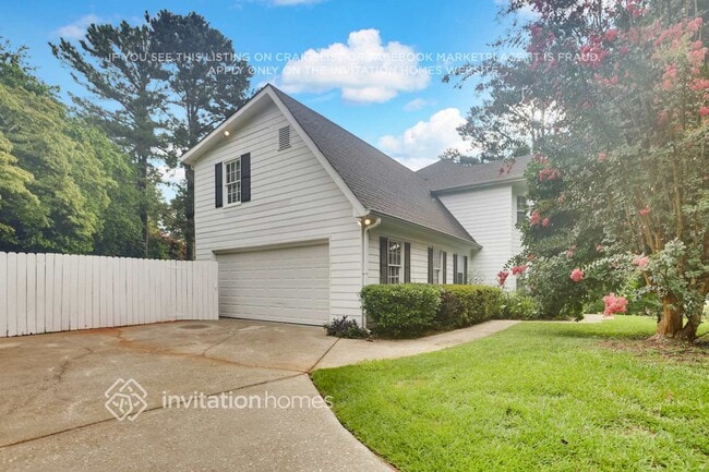 Photo - 993 Tall Pine Ct SW