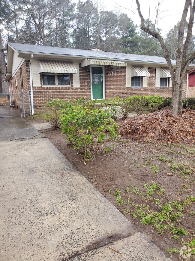 Building Photo - 1316 Hearthside St Rental