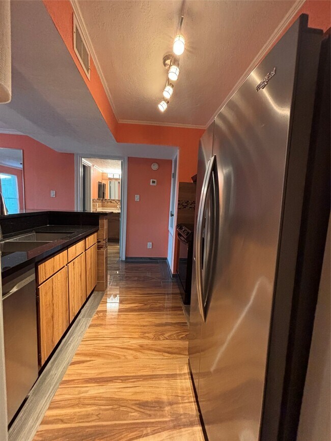 Photo - 3919 Fairmont Pkwy Unit 184
