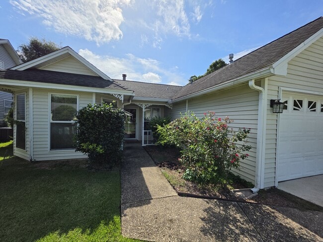 Photo - 148 Meadowbrook Ct