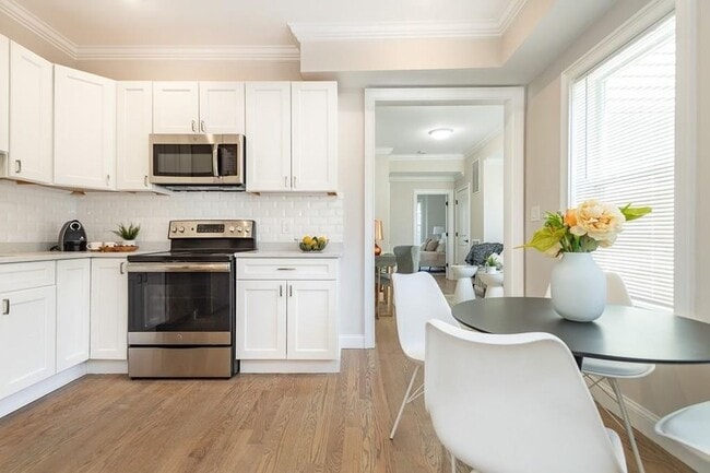 89 Princeton St Unit 2-bed 1-bath