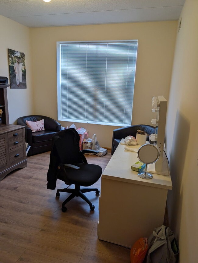 Photo - 16641 Liberty Cir Unit 2S