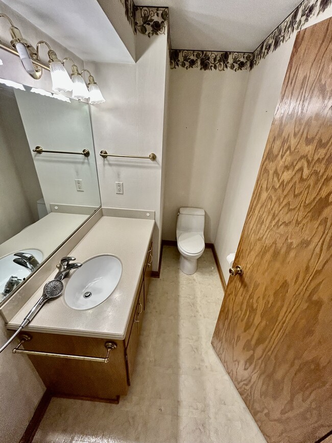 Photo - 1510 Jills Dr