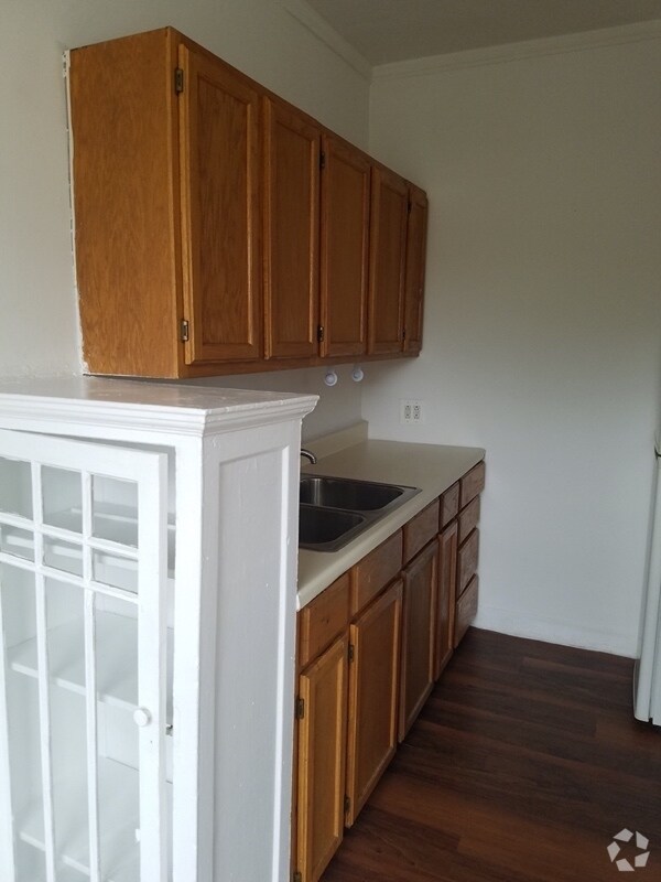 Building Photo - 4865 N Magnolia Ave Unit 206 Rental