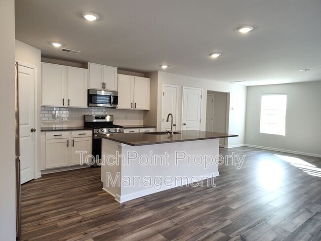 Photo - 3247 Crawford Ave