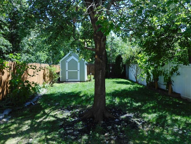 Photo - 608 Green St