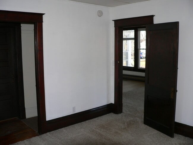 Bedroom/walk-in closet on left - 2 S Rural St