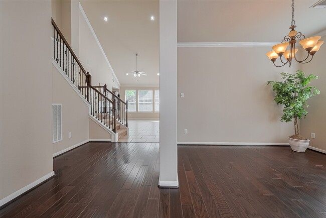Photo - 15 Wenoah Pl