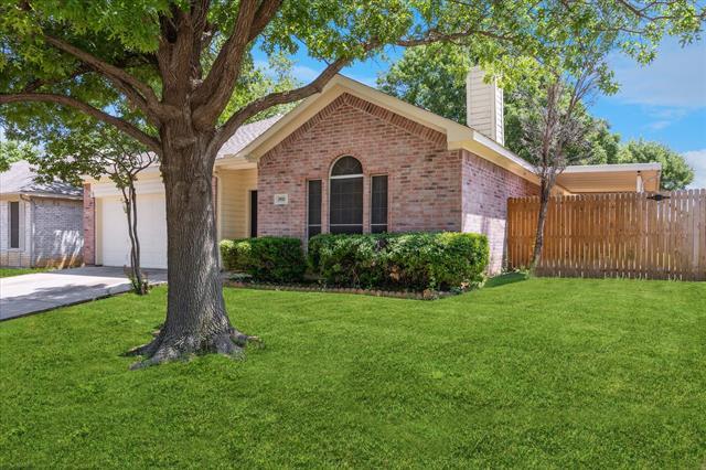 Photo - 3933 Parkhaven Dr